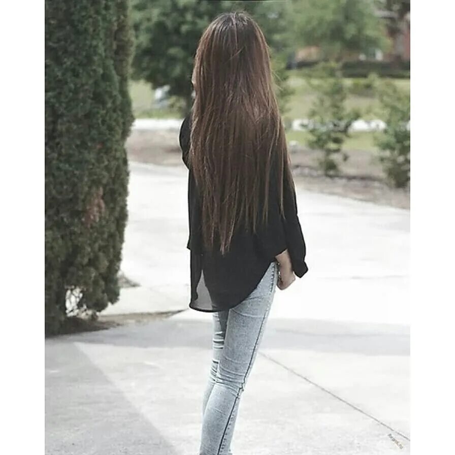 длинноволосые девушки модели. левушка. русская рапунцель дарья губанова. девушки длинный волос в полный рост. девушка с лесными волосами.