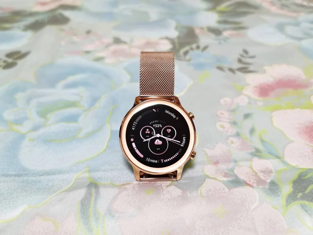 Honor magic 2 gold. Умные часы honor magicwatch 2 42 мм. Смарт-часы honor magicwatch 2 42mm. Honor magic watch 2 42mm. Honor magic 2 gold.