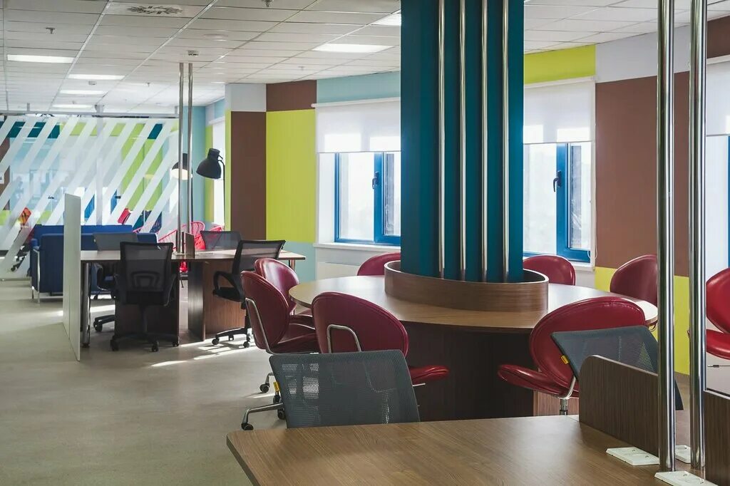 коворкинг зона. интерьер коворкинга. спбпу коворкинг. школьный коворкинг. школьный коворкинг.