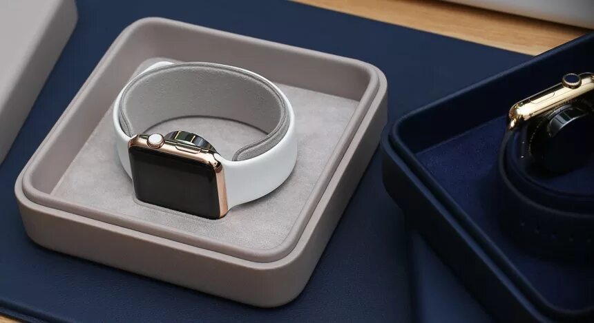 Кольца apple watch. Подарок Эппл вотч. Кольца Эппл вотч. Apple watch коробка. Серые кольца на часах Apple IWATCH.