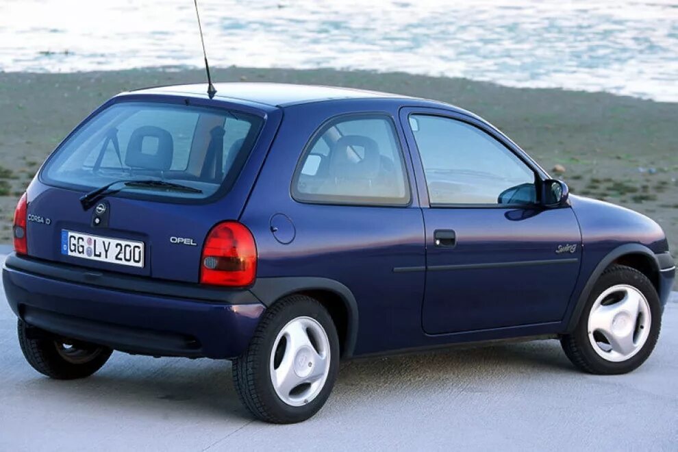Корса хэтчбек. Opel Corsa 1998. Opel Corsa b 2000. Opel Corsa b 1.0 2000. Опель Корса 1998 хэтчбек.