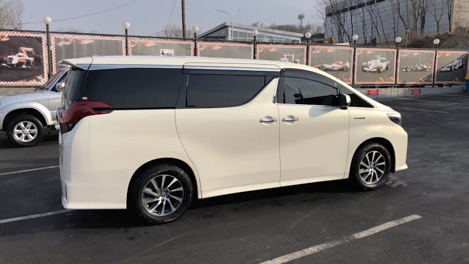 Купить тойота сена. Car Aroma Toyota Alphard. Тойота квеста. Машина квест Тойота. Hs396bk Toyota buy.