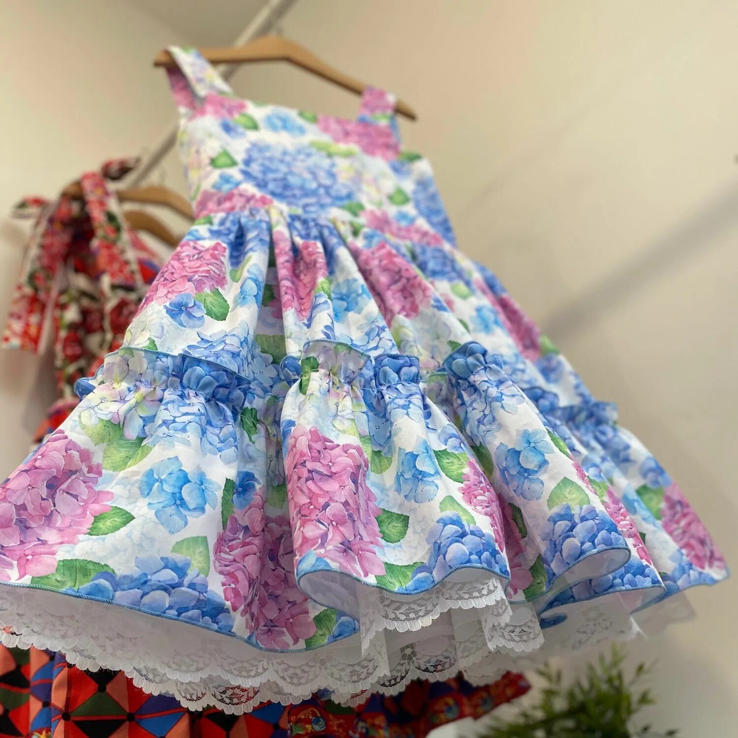 Шьем платье из ситца. Летний сарафан из ситца. Сшить платье. Шьем летний сарафан. Шить сарафаны и платья из ситца.