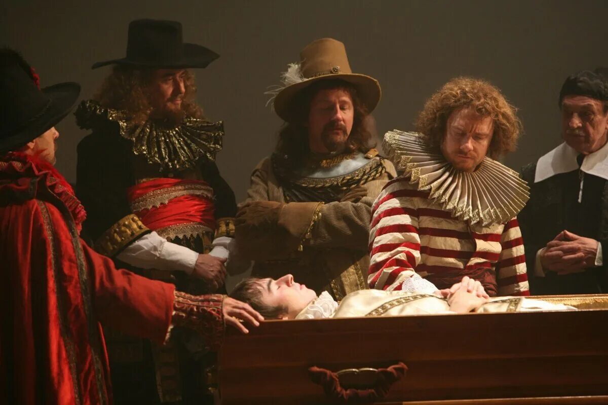 "тайны ночного дозора" питера гринуэя. ночной дозор 2007.