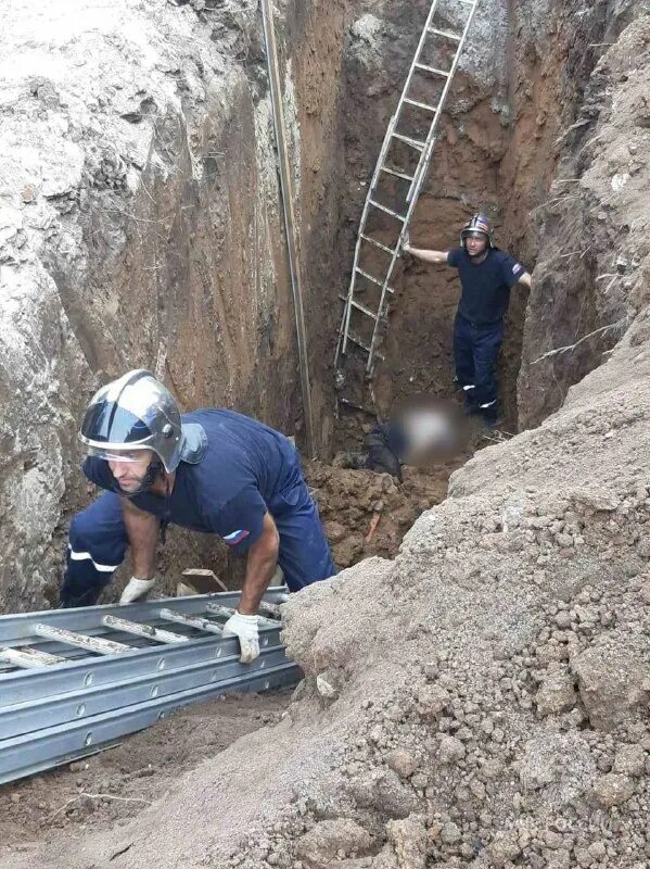 Завалило рабочего
