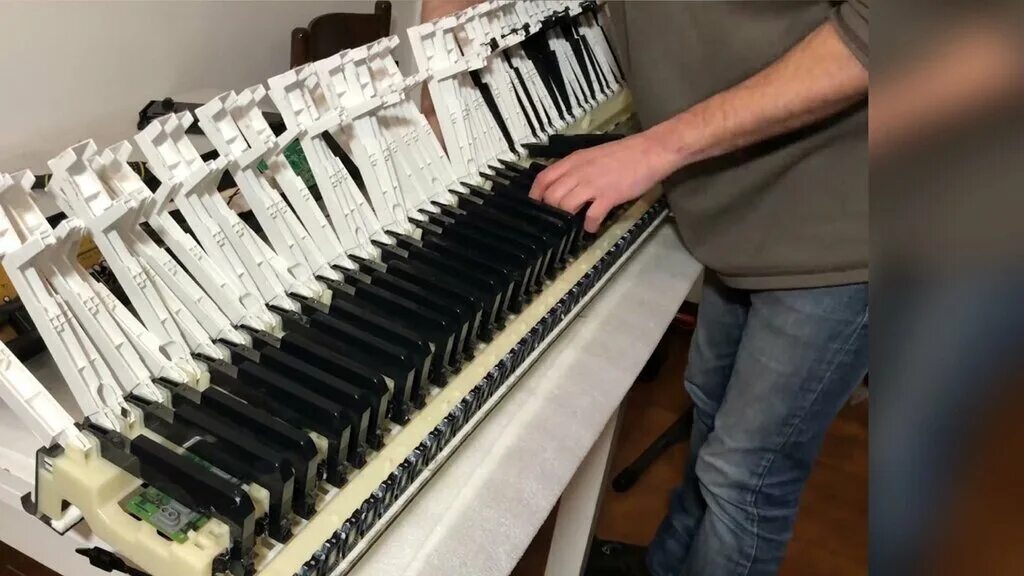 ремонт цифровых пианино. ремонт цифровых пианино. электроника эм 04 платы. Roland f140r. сервисное обслуживание цифровых пианино на авито.