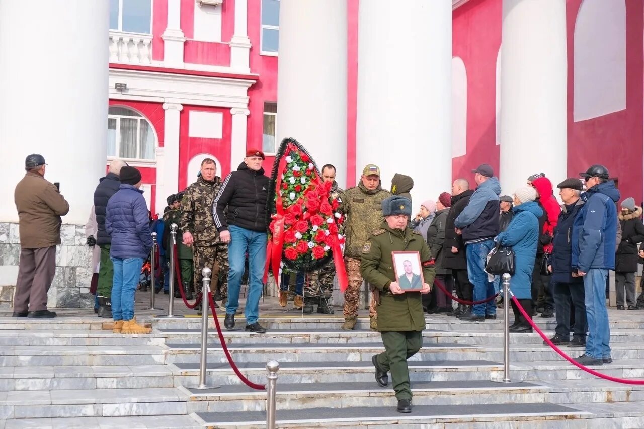 Стример из стерлитамака. В Стерлитамаке простились. Прощание с Александром Калякиным Стерлитамак.