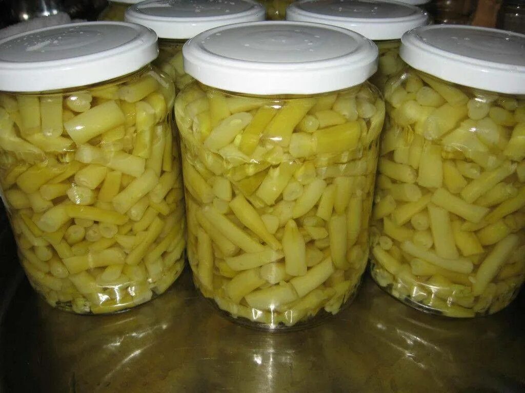 Какую фасоль можно консервировать. Спаржевая фасоль консервированная. консервирование спаржевой фасоли на зиму. турша консервированная. турша соленая.