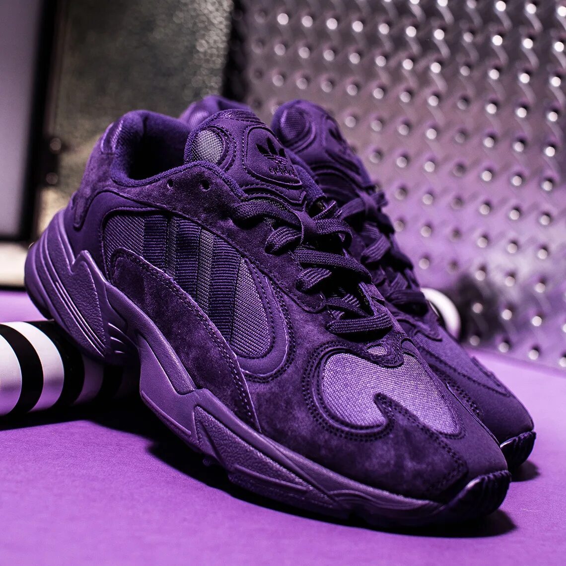 Adidas Yung 1 Purple. Adidas Originals Yung 1. Женские кроссовки adidas Yung-1. Adidas young 1 фиолетовые.