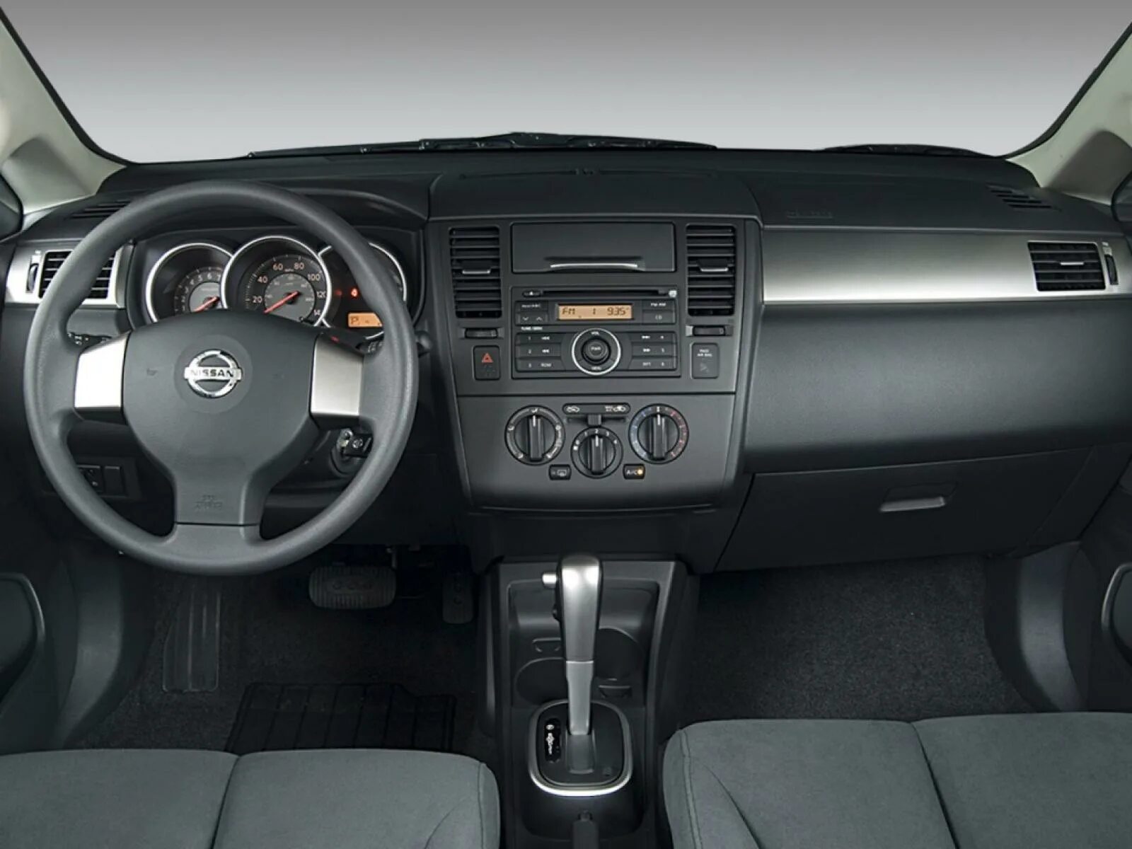 Торпеды ниссан тиида. Nissan / note / 2008 торпедо. Панель ниссан тиида 2008. Торпедо ниссан тиида 2008. Торпедо ниссан тиида с11.