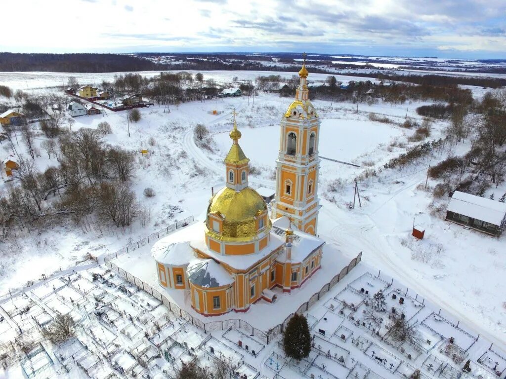Погода лазарево сергиево посадский. Спасская церковь в селе деулино. Автобус 23 пересвет сергиев посад. Погода лазарево сергиево посадский. Храм в деулино сергиев посад.