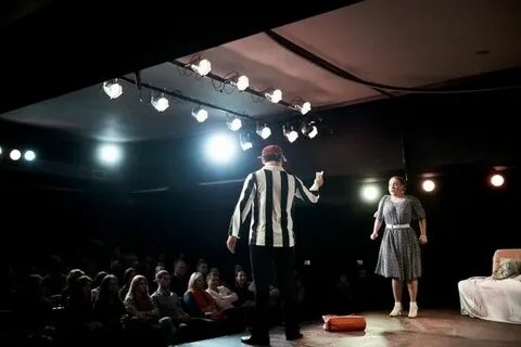 Молодежный театр на булаке
