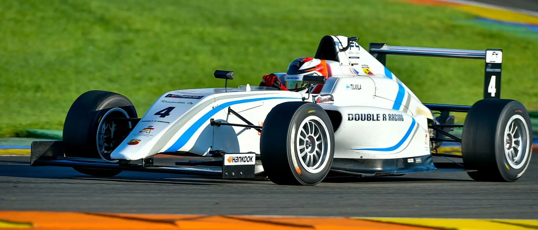 Формула 4 гонки. Formula 4. Болид формулы 4. Formula 4 BWT.