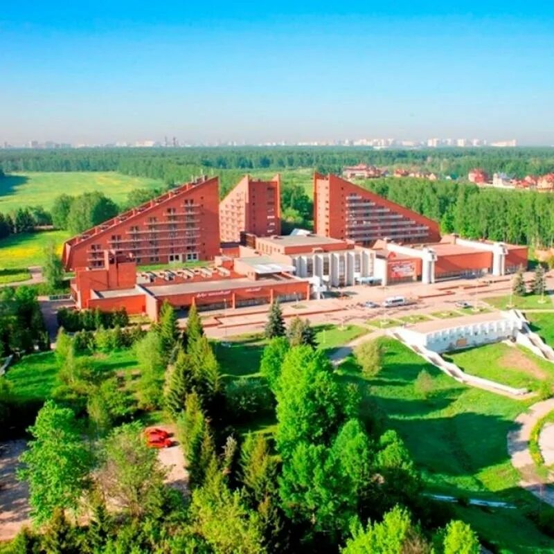 Спа отель химки. Отель arthurs spa hotel by mercure. Артурс спа отель village. Спа отель химки. Valesko hotel spa московская обл.