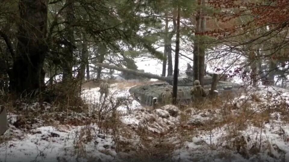 Прогноз спецоперация сегодня. Российские военные зимой. Военный эксперт. Зимний фон спецоперации на Украине.