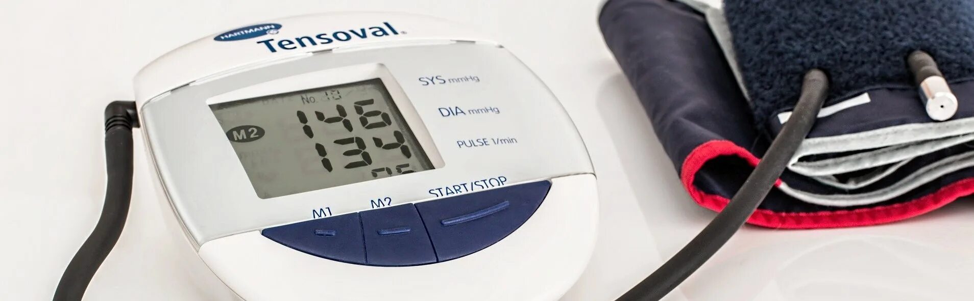 тонометр давление 120 на 80. оптимальный уровень систолического артериального давления. ад 120 80 мм рт ст. давление 180 на 120. рт.