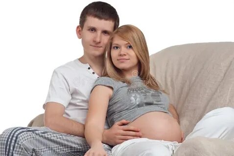 Забеременела от мужчины младше