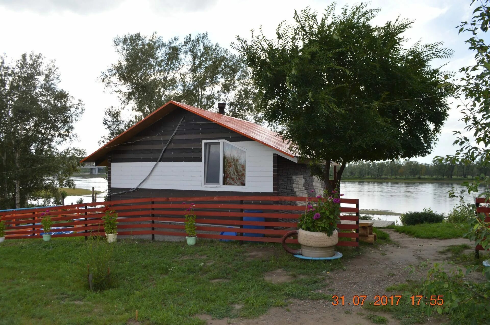 дача друга 4. купить недорого участок или дачу в н ельцовке или матвеевке. деревенская веранда пристроенная к дому. друзья на вилле барбекю. дача друга 4.