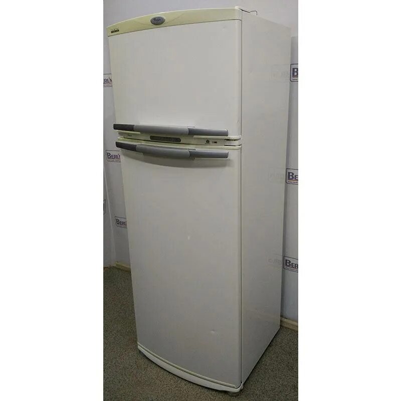 Холодильник whirlpool arc. Whirlpool Arc 4030. Холодильник Whirlpool Arc 4030. Холодильник Whirlpool Arc 4030 IX. Холодильник Вирпул двухкамерный Модельный ряд arc8110lx.