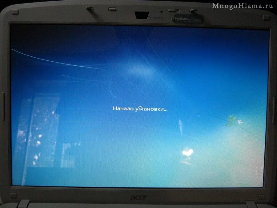 Ноутбук полетел. Ноутбук DNS виндовс 7. Ноутбук Acer Aspire 3 слетела винда. Acer Aspire one переустановка Windows 7. Фото слетевшего ноутбука.