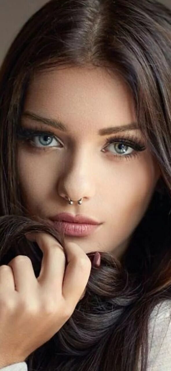 Güzel gözlü . Beautiful eyes, Lovely eyes, Stunning eyes