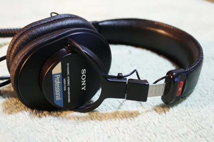 Sony 7506 купить. Sony MDR-7506. Наушники Sony MDR-7506. Sony MDR 7509. Sony MDR-7509hd.