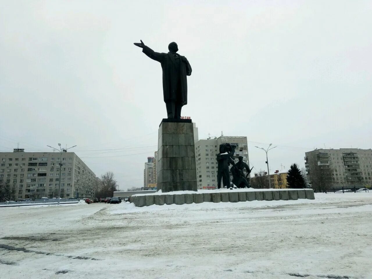 ленин площадь ленина нижний новгород. площадь ленина нижний новгород. пл ленина памятник ленину нижний новгород. памятник ленину на площади ленина (нижний новгород). памятник в.