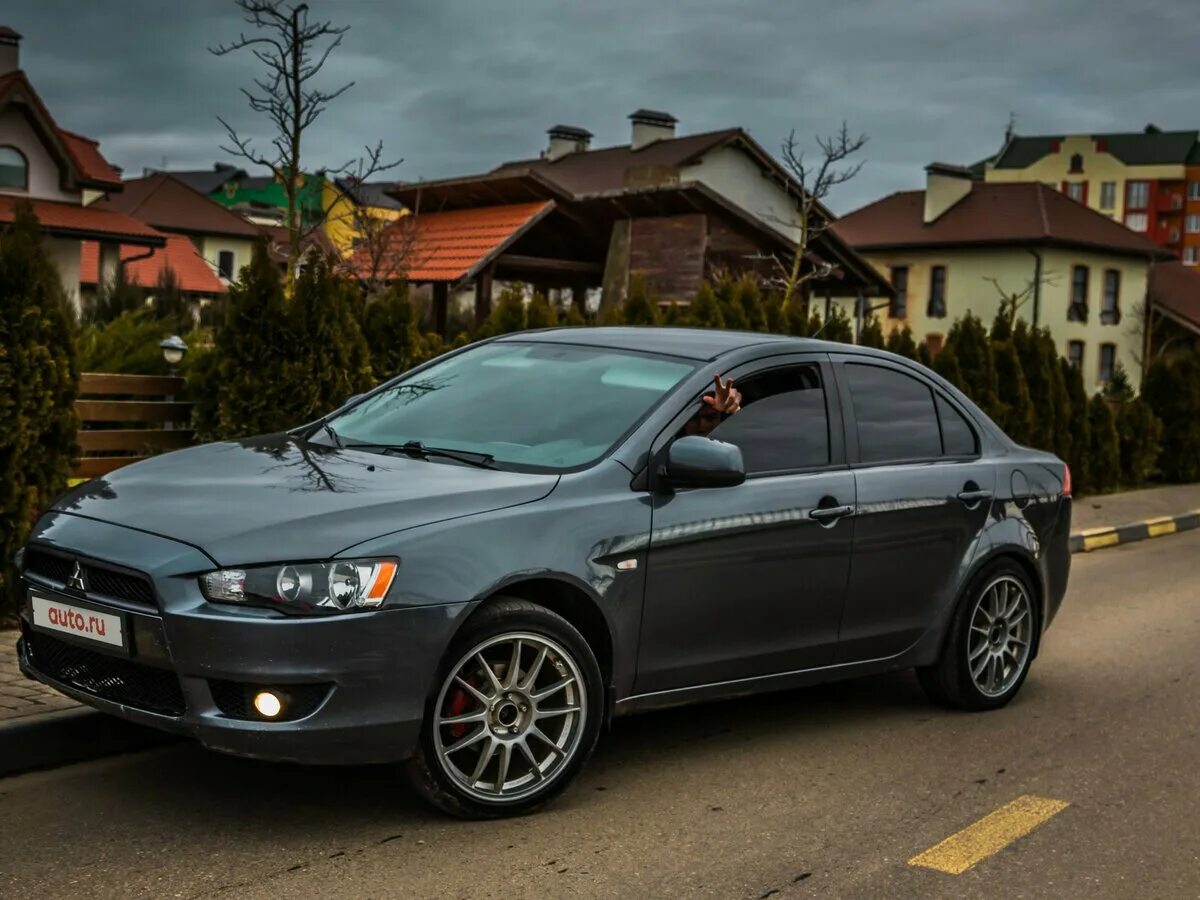 Купить лансер автомат. Мицубиси Лансер 10. Lancer 10 2.0. Митсубиси Лансер 2. Mitsubishi Lancer, 2008 серый.