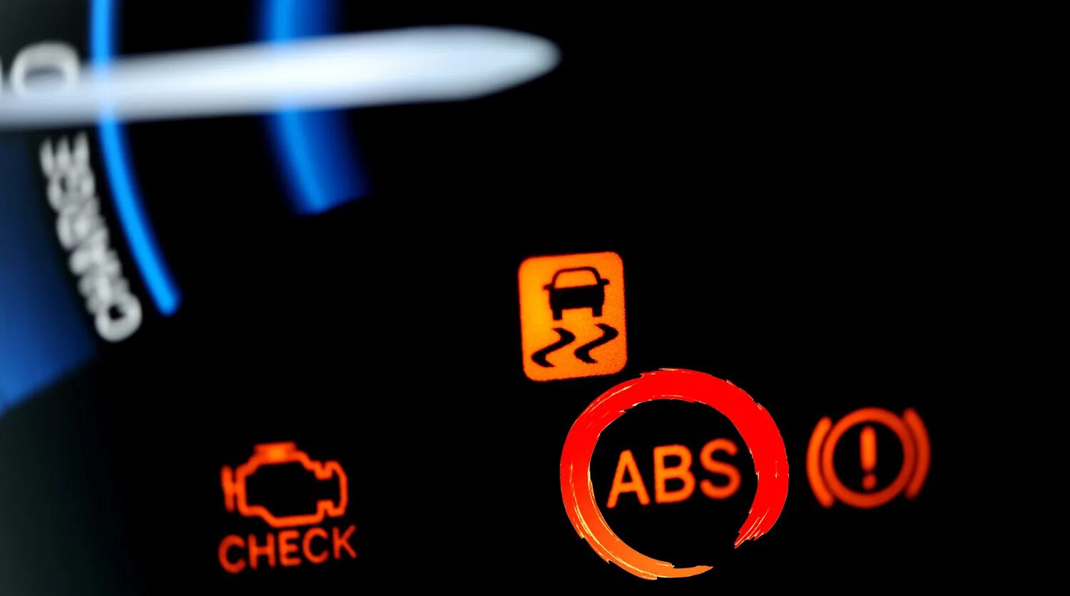 На панели горит значок абс. Check engine на приборной панели. пежо 206 чек двигателя. чек на приборной панели автомобиля. панель с чек энджин.
