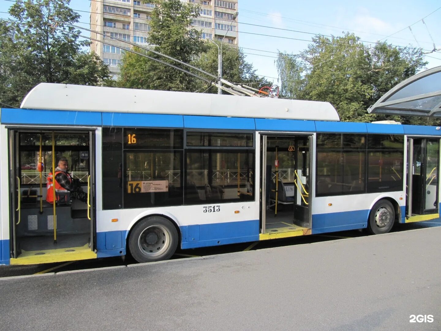 Троллейбус 16. Троллейбус 16 Санкт-Петербург 2022. Троллейбус 16 Москва. Троллейбус 16 Омск маршрут.
