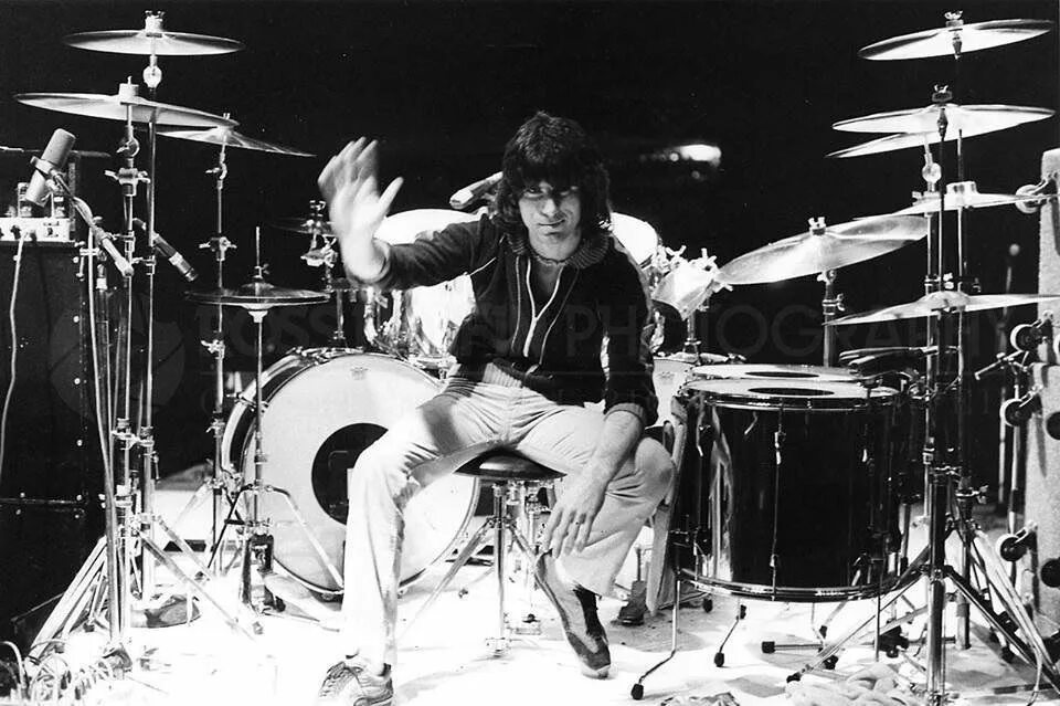 Cozy powell. Кози пауэлл. Cozy powell. Cozy powell. Cozy powell.