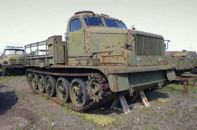 Т ат м