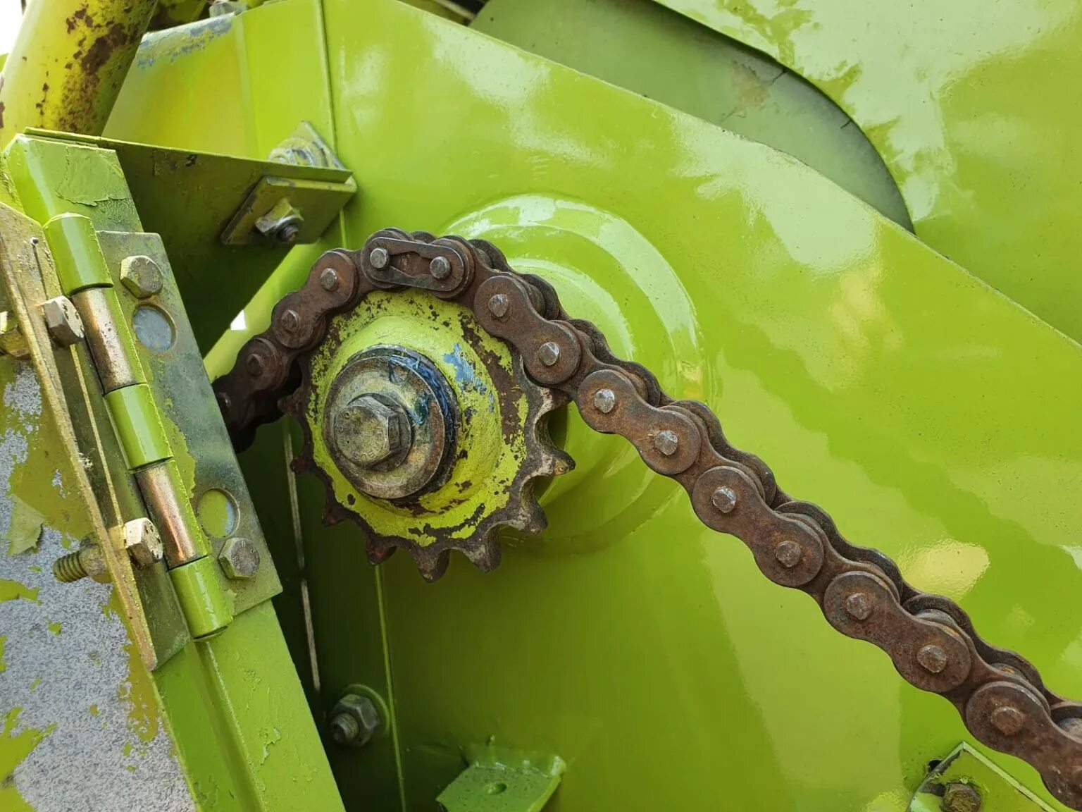 Пресс claas rollant. Пресс подборщик claas. пресс-подборщик claas rollant 46. редуктор claas rollant 66. claas rollant 46 редуктор.