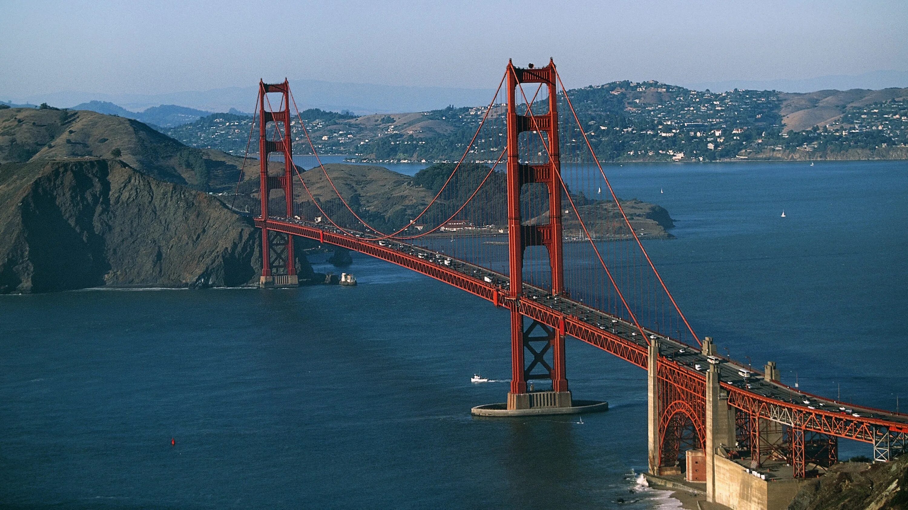 Сан франциско сколько. Мост золотые ворота в Сан-Франциско. Вантовый мост Сан Франциско. Голден гейт бридж Сан Франциско. Мост «золотые ворота», Сан-Франциско, Калифорния, США.