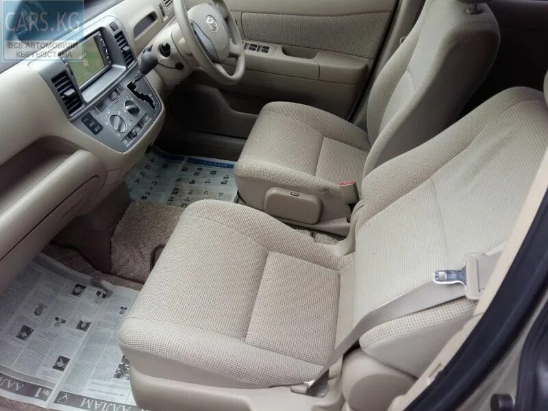 Тойота раум 2003. Toyota raum 2003. toyota raum 2003 салон. тойота раум 2003 -2008.