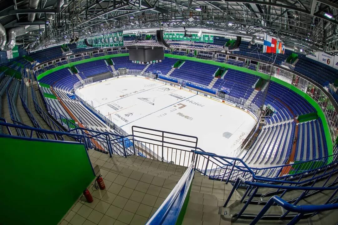 Arena уфа. Хк Салават Юлаев Уфа Арена. Ледовый дворец Салават Юлаев Уфа. Стадион хк Салават Юлаев. Салават Юлаев хоккейный стадион.