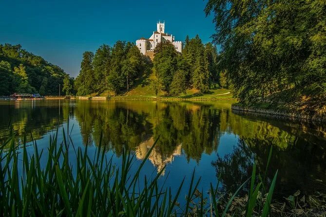 Замок озеро фото Картина на холсте 50x70 LinxOne "Природа, пейзаж 670 q" интерьерная купить по