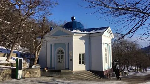 Славянский источник