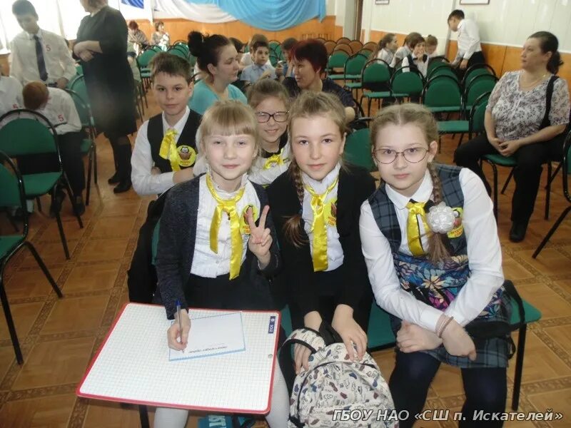 12 месяцев 12 конкурсов. Эмблема на интеллектуальную игру. Симбирский эрудит. Интеллектуальный конкурс симбирский эрудит. Симбирский эрудит.