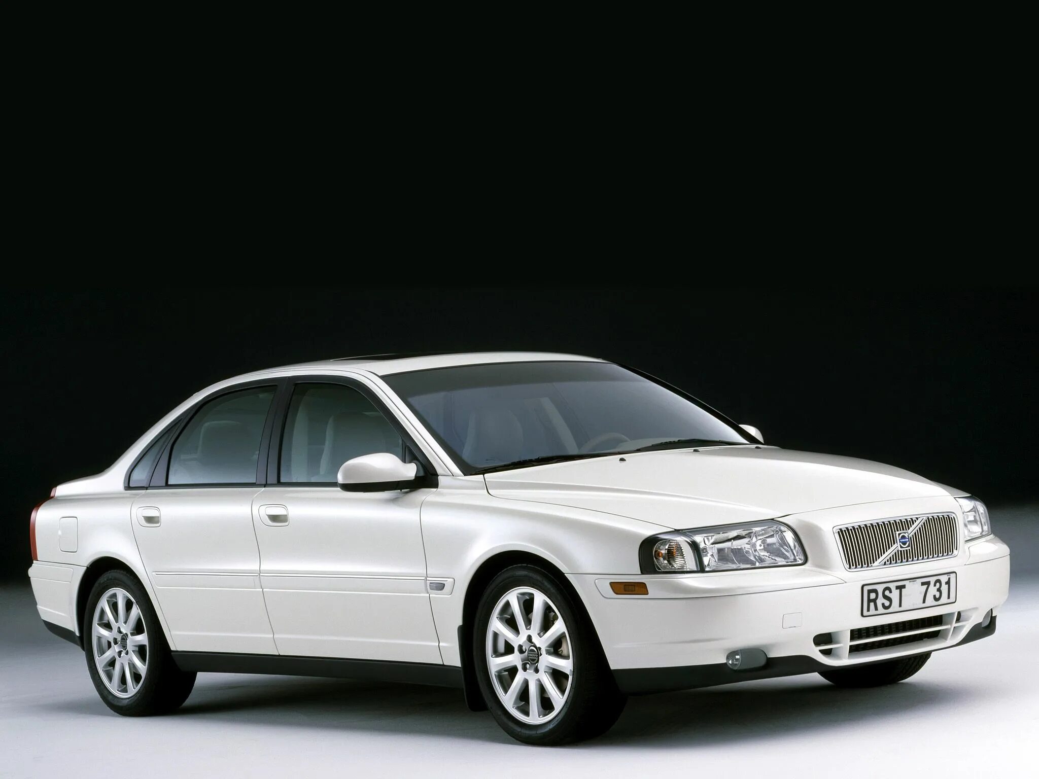 Volvo s80 1 поколение. Volvo s80 1998-2006. Вольво с80 первого поколения.