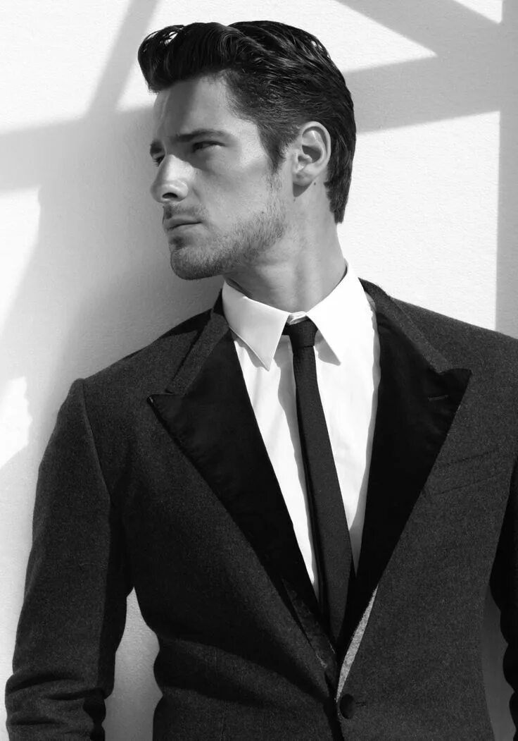 Эрик белангер в костюме. Брюнет мужчина йен сомерхолдер. Эрик белангер в костюме. Брюнет в костюме. Красивые брутальные мужчины.