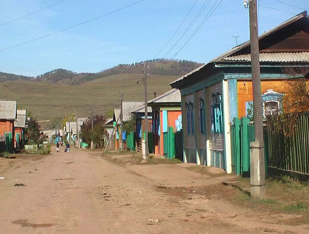 Село в бурятии. Деревня Десятниково Бурятия. Десятниково Тарбагатайского района. Село Тарбагатай Улан-Удэнского района Бурятия. Десятниково Тарбагатайского района Улан-Удэ.