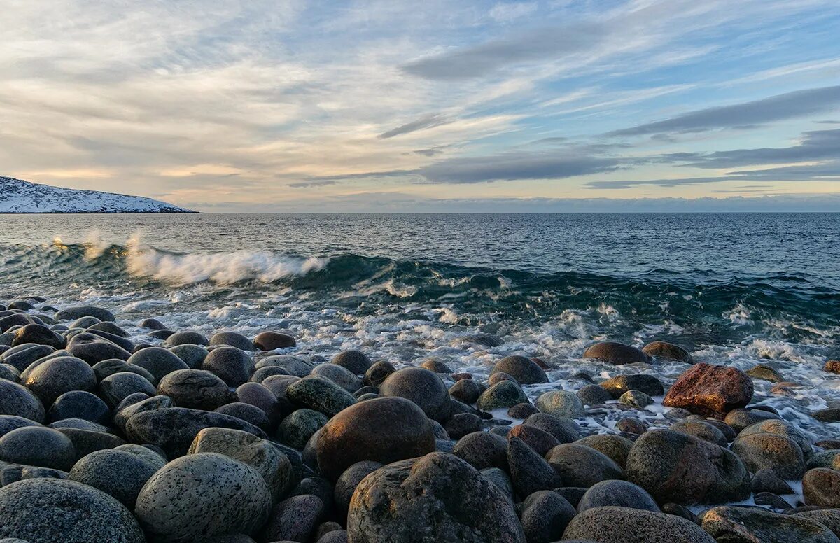 баренцево море. литовская девушка познакомится. мишель райан в шортах. молодые девушки в купальниках. More russian videos.