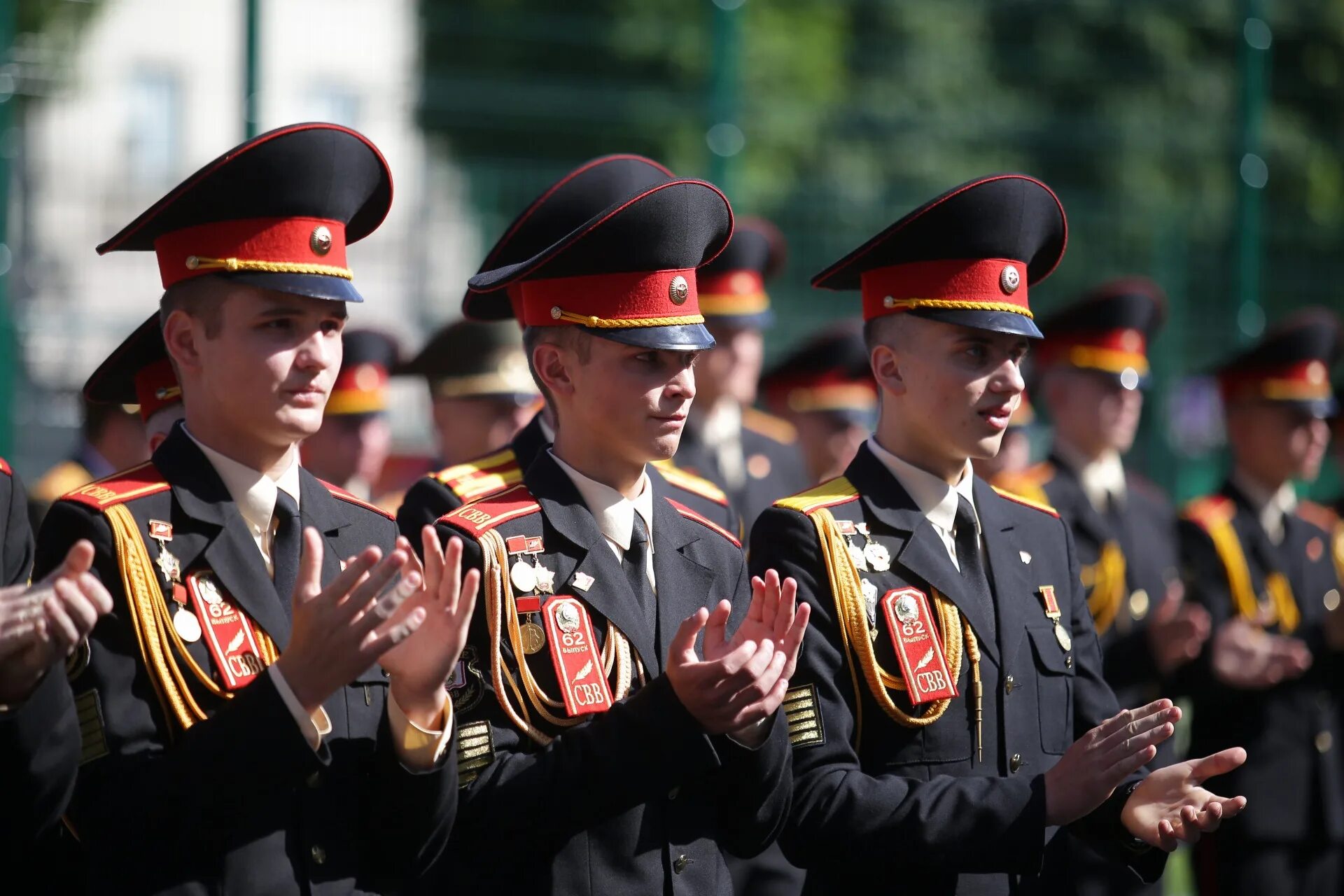 Минское Суворовское военное училище. Суворовское училище Беларусь. Форма СВУ Беларуси. Минское военное Суворовское училище офицеры.