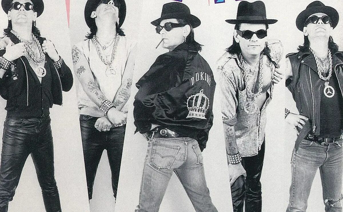 Try dee dee. Dee dee king. dee dee ramone rap. dee dee ramone 1996. king dee dee film.