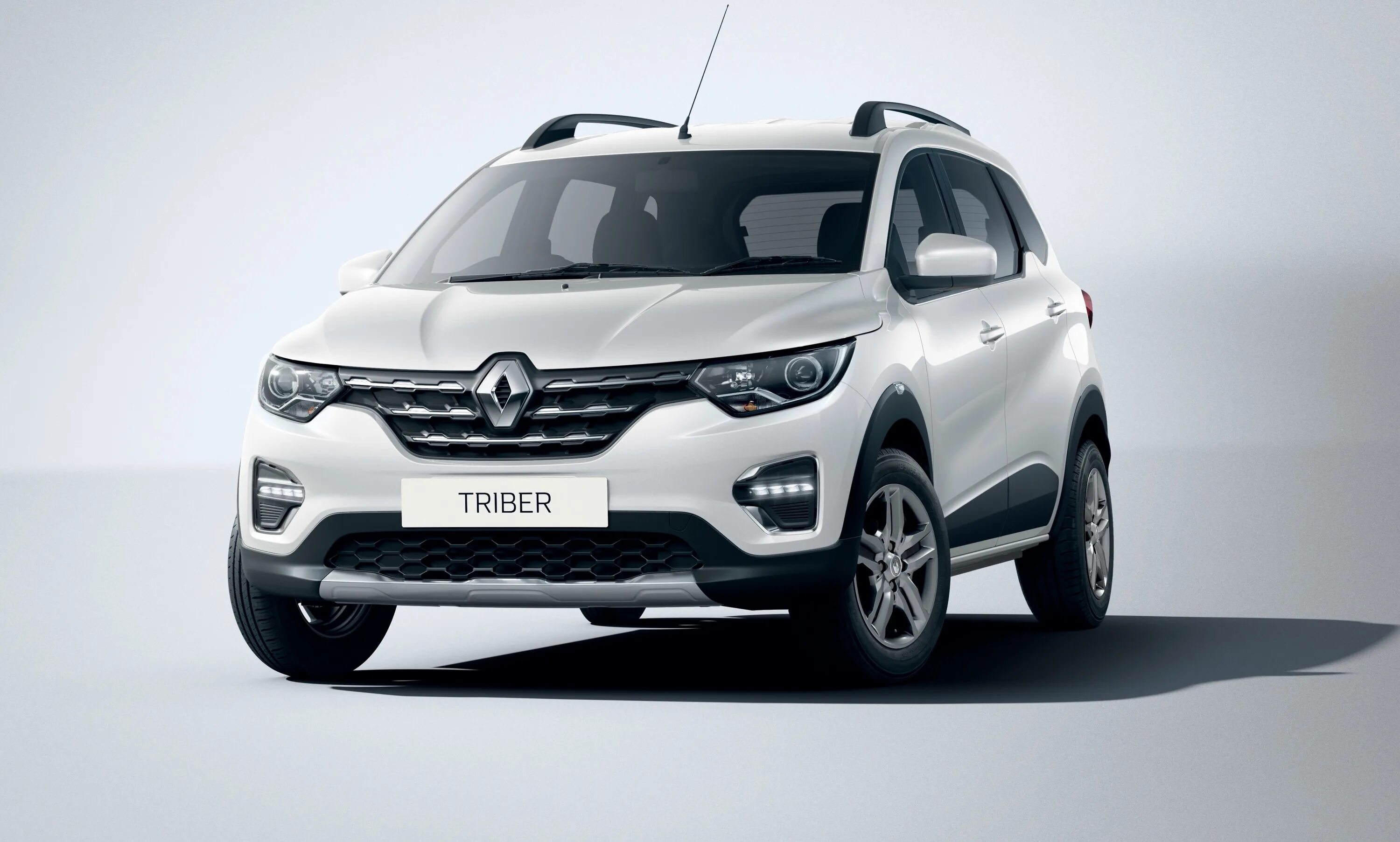 Рено новгородская область. Renault кроссовер 2020 Трибер. Модельный ряд Рено 2023. Renault Triber 2021. Рено Модельный ряд 2020.