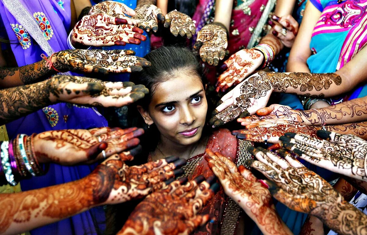 Племя самбуру. Традиции разных народов. Лосар в индии. Необычные традиции народов. Еврейская невеста йеменские евреи.