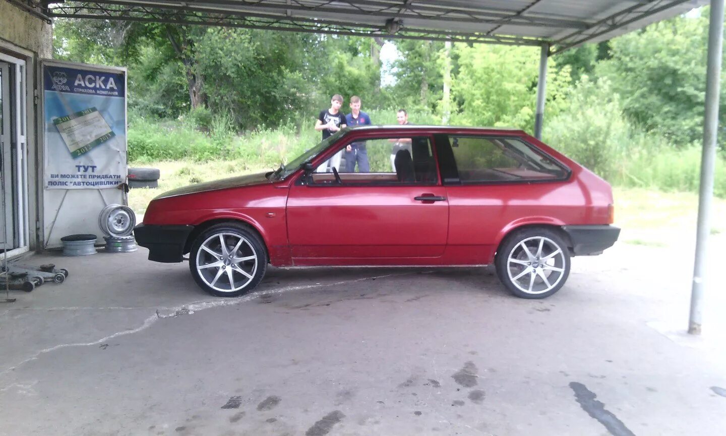 Диски на ваз 2108. Ваз 2108 r17. Ваз 2108 на дисках r16. Ваз 2108 r16. Ваз 2108 р15.