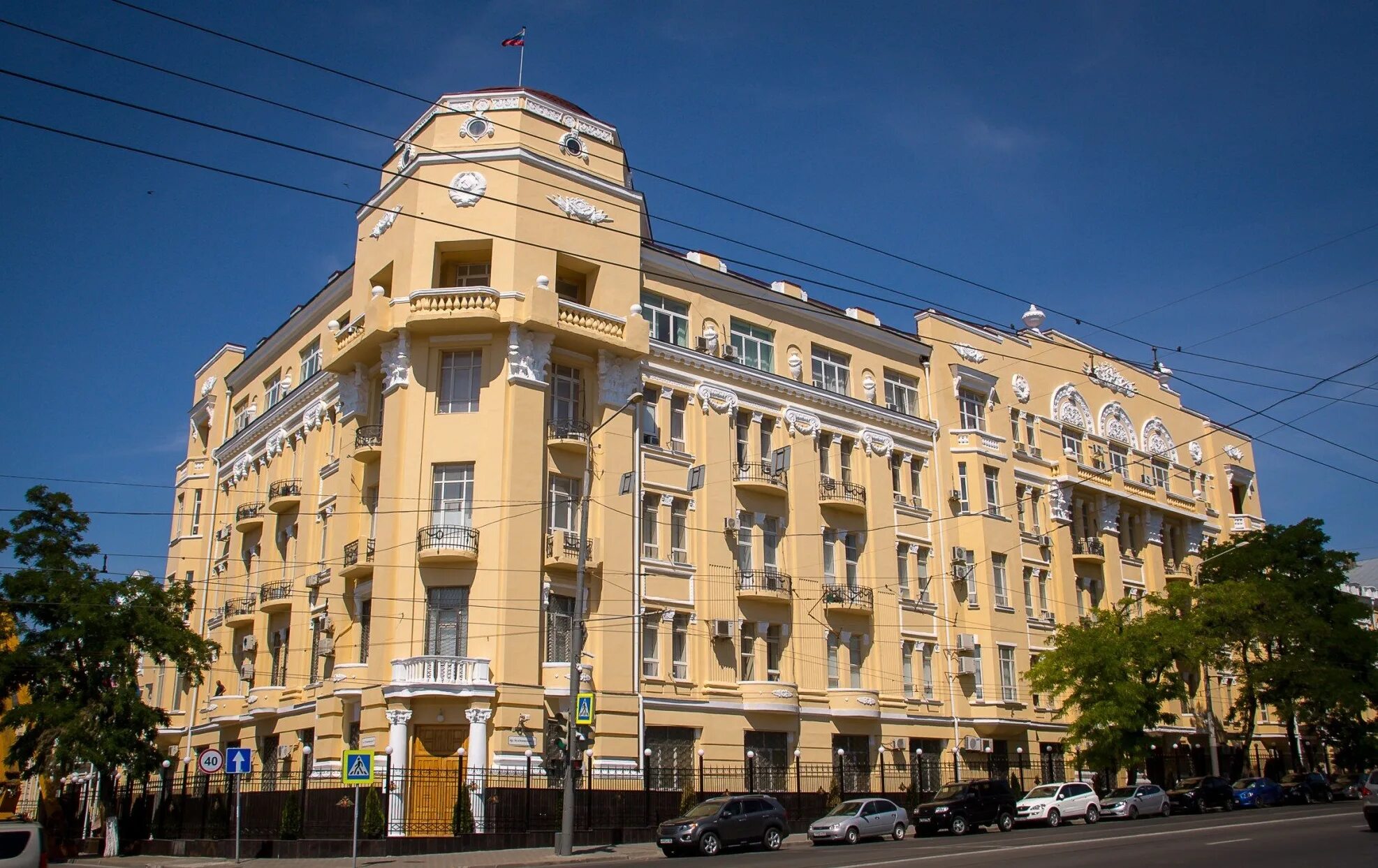 Штаб юфо г ростов-на-дону пр буденновский. Штаб юво ростов. Штаб юво ростов. Штаб юво ростов. Ростов штаб южного военного округа.