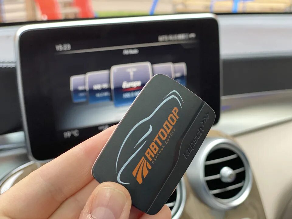 Автодор добавить транспондер. Транспондер mercedes benz. транспондер держатель. транспондер что это такое в машине. транспондер роликовый.